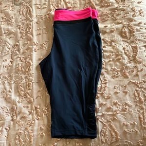 Navy capri athletic pants